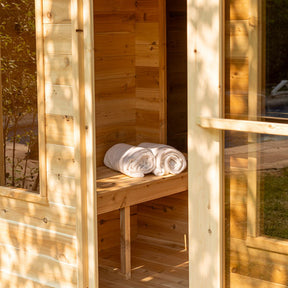 Dundalk CT Georgian 6 Person Outdoor Sauna with Changeroom